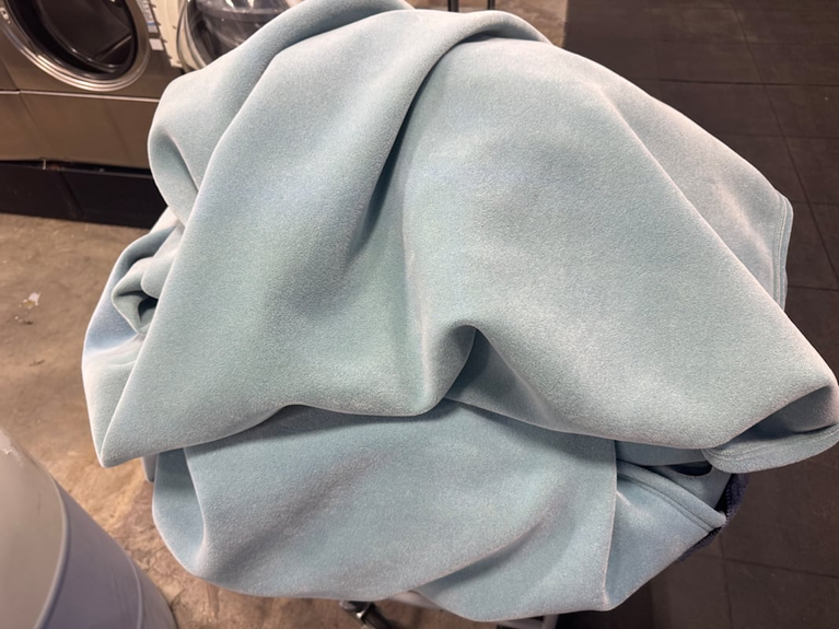 Convenient Laundromat Near 40505